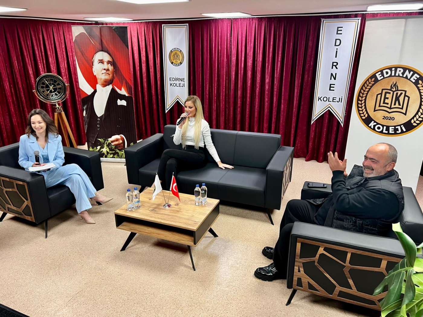 WhatsApp Image 2025-12-23 at 17.12.15 (1)-i694aad18098c7.jpg